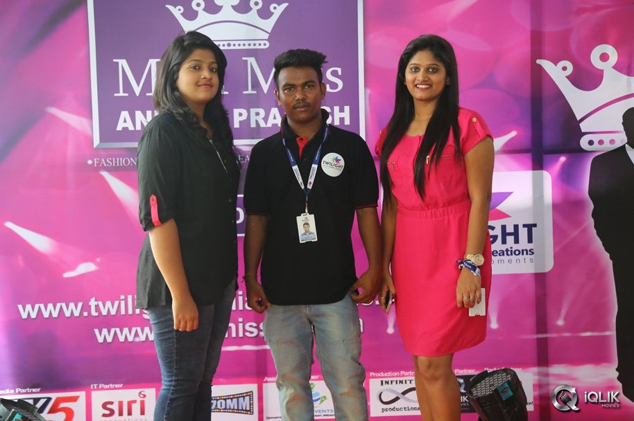 Mr-n-Miss-Andhra-Season-2-Poster-Launch